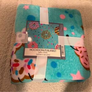 tjmaxx donut blanket